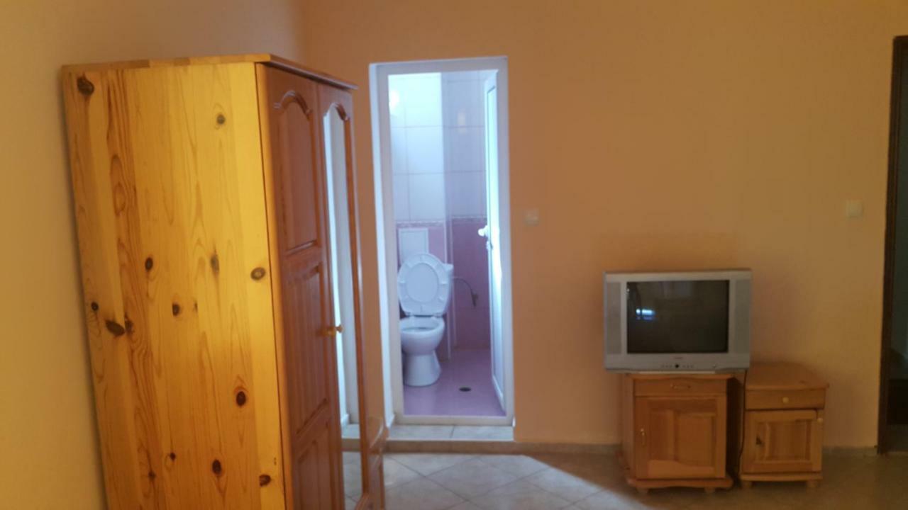 На Гости При Силвия Obsor Exterior foto